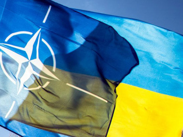 Названа дата заседания совета НАТО в Украине.