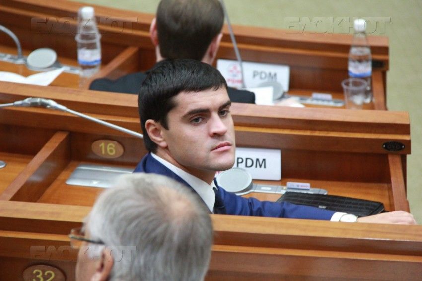 Константин Цуцу считается лучшим кикбоксером Молдовы и дважды завоевывал звание чемпиона по версии КОК.