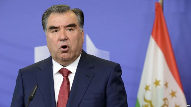 Президента Таджикистана Эмомали Рахмон.