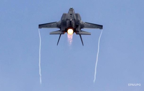 В Израиле заявили, что C-300 не справятся с истребителями F-35.