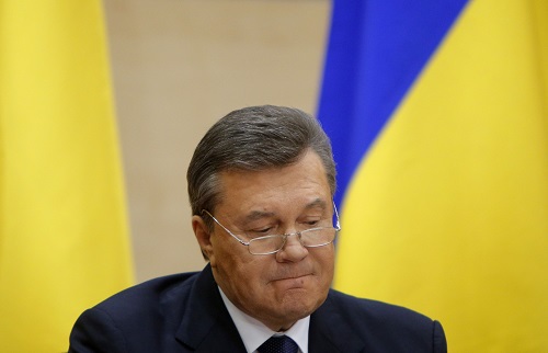 В сети сообщили об инфаркте Януковича. Медики: он не поступал.