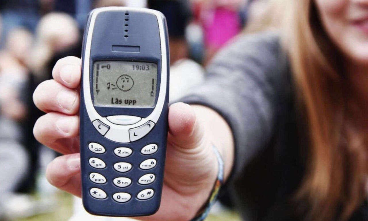 Знаменитый бренд Nokia покидает рынок смартфонов.