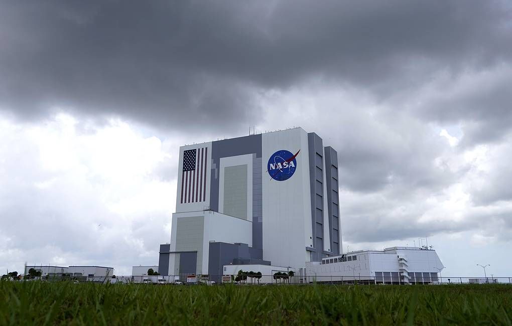 NASA намерено запустить в 2027 году три спутника для изучения штормов.