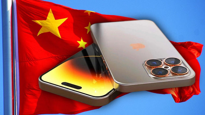 Продажи смартфонов Apple в Китае упали, а конкурента Huawei - взлетели.
