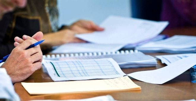 Amenzile pentru practicarea ilicită a activității medicale și farmaceutice ar putea fi majorată.