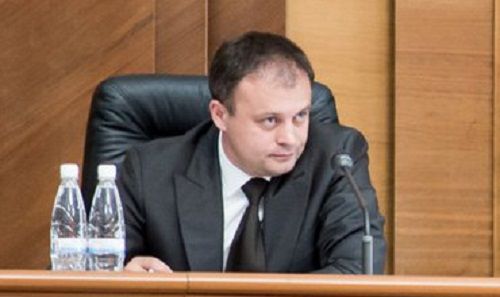 Мы вернемся с инициативой об отставке спикера парламента», - сказал Батрынча.