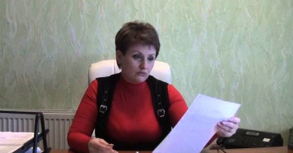 Мэр села Колоница Анжела Запорожан. 