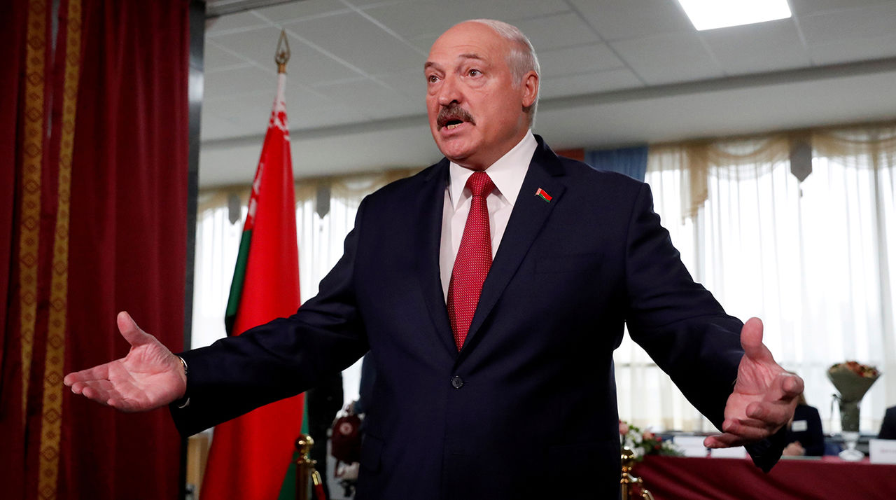 Лукашенко: Россия хочет продавать нефть Белоруссии по ценам выше мировых