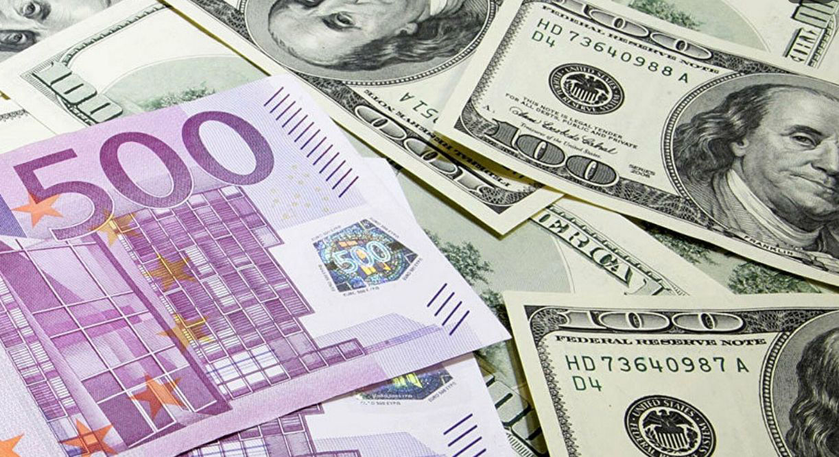 Предложение валюты в Молдове в апреле покрыло спрос на нее на 67%.