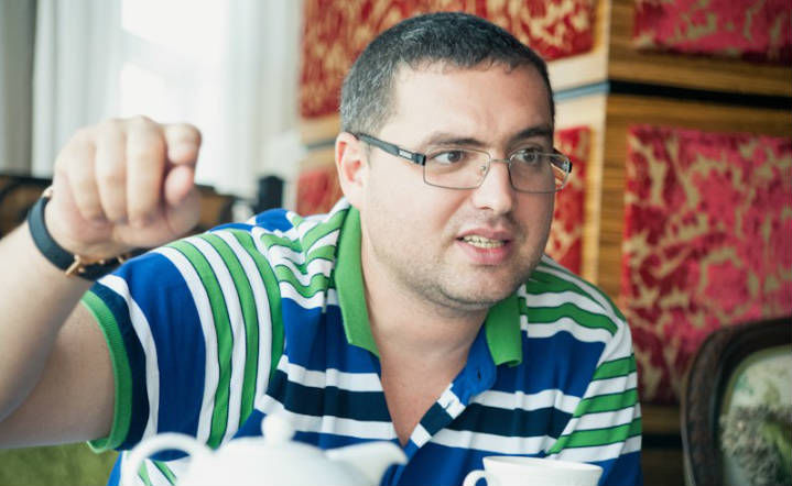 Renato Usaîi, a susținut o conferință de presă astăzi în care a vorbit despre rezultatele alegerilor locale. Foto: deschide.md