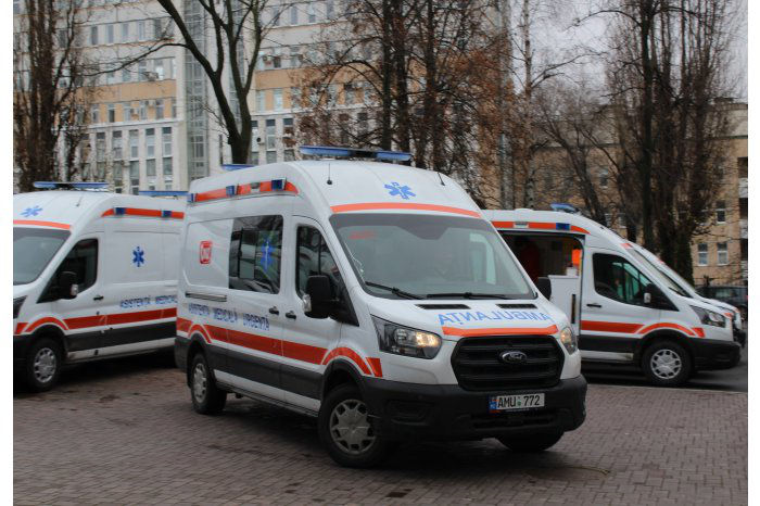 Более 15 300 обращений в скорую помощь поступило на прошлой неделе.