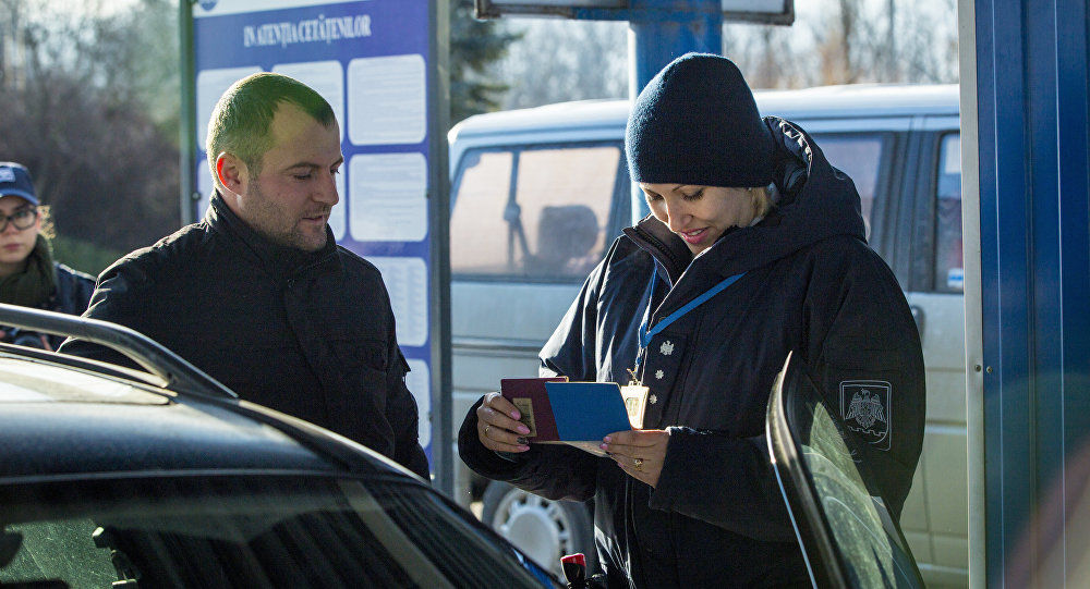 В канун Рождества границу пересекли около 52 тысяч человек.