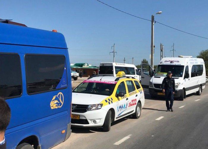 Только за отсутствие билетов у пассажиров налоговики выписали штрафов на сумму около 100 тыс. леев.