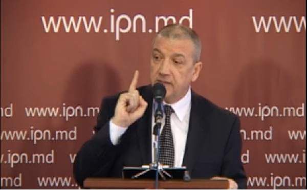 Мокану: "Воронин сейчас шантажируется Плахотнюком".