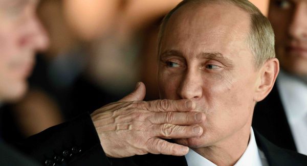 50 la sută dintre ruși consider că țara merge într-o direcție corectă, în timp ce alții 33 cred că Rusia a luat-o razna.