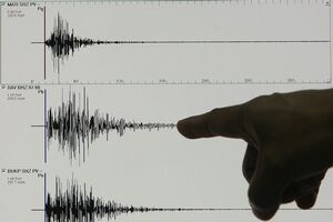 Cutremurul a avut loc la ora 06,00 locală (10,00 GMT) la o adâncime de 98 de km