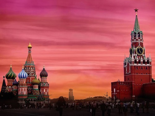 Как заявил изданию The Moscow Times глава подразделения Института Гайдара Александр Кнобель, главным ударом по республике будет запрет на въезд трудовых мигрантов в Россию.