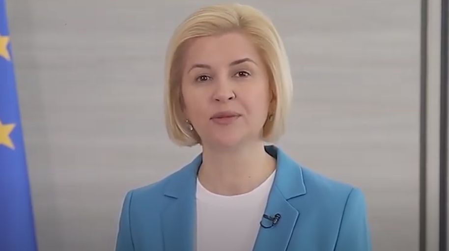 Влах: В наше время мудрость Библейских заповедей имеет особую ценность.