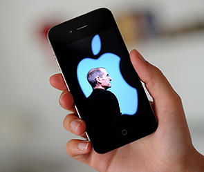 Компания Apple тестирует сразу два новых прототипа смартфона iPhone. Фото: GLOBAL LOOK press