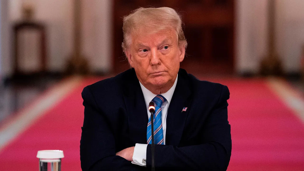 CNN сообщает о планах Трампа выдвигаться на новый срок.