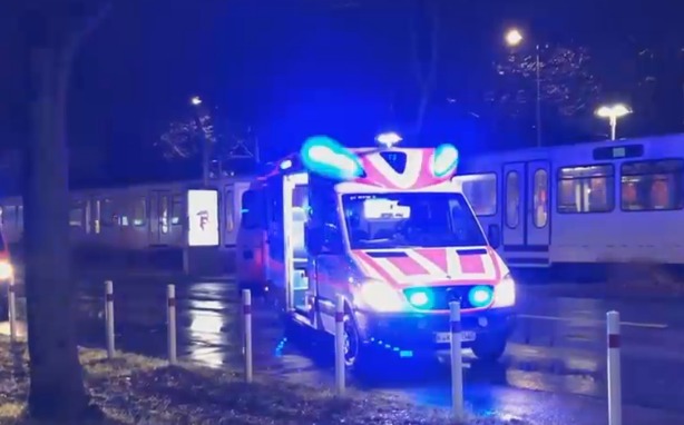 Germania: Două tramvaie s-au ciocnit din cauza unui vatman beat. Foto: InfoZiare