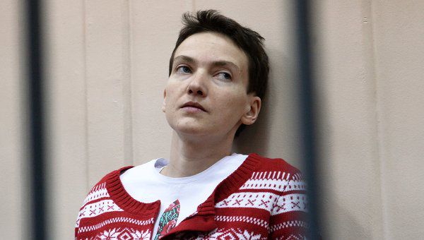 "Если Надежда Савченко в аналогичных условиях оказалась бы в Соединенных Штатах, ее судьба была бы предопределенной и печальной. Она бы никогда света белого не увидела", — заявил Чуркин.