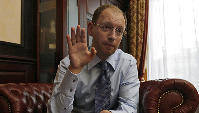 Бывший премьер-министр Украины, глава партии "Народный фронт" Арсений Яценюк.