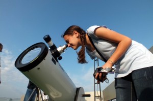 Sâmbătă, Astroclubul din R. Moldova invită toți curioșii în centrul capitalei pentru a sărbători Ziua Astronomiei. 