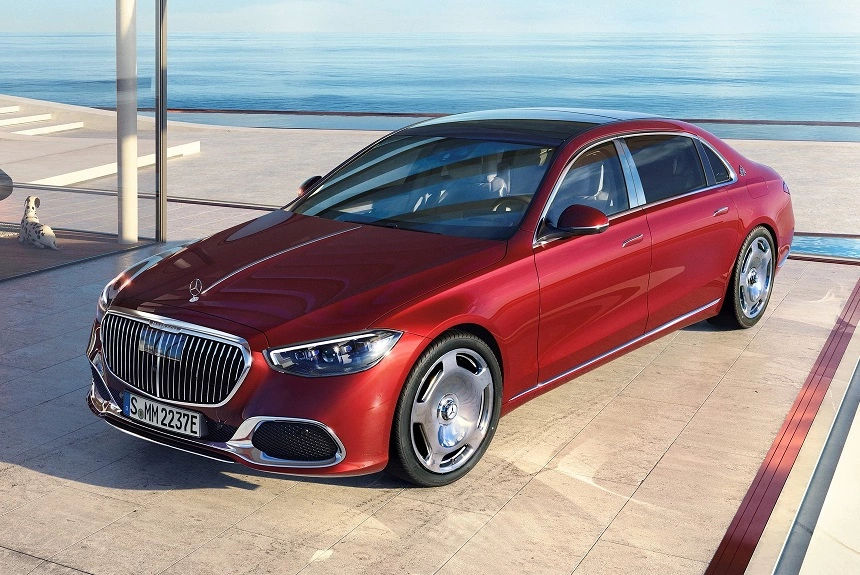 Mercedes-Maybach S получил электрифицированную версию.