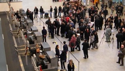 Moldovenii au rămas blocați alaltăieri seara în aeroportul din Verona după ce avionul lor s-a defectat.