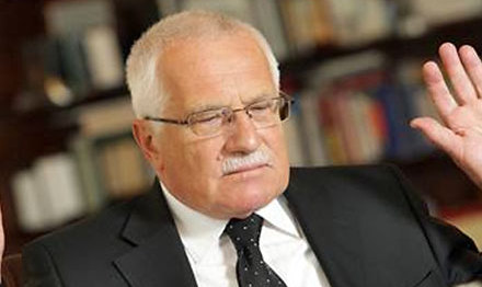 Motivul este amnistia anunţată pe 2 ianuarie de Vaclav Klaus, în urma căreia vor fi eliberaţi peste 17 mii de deţinuţi