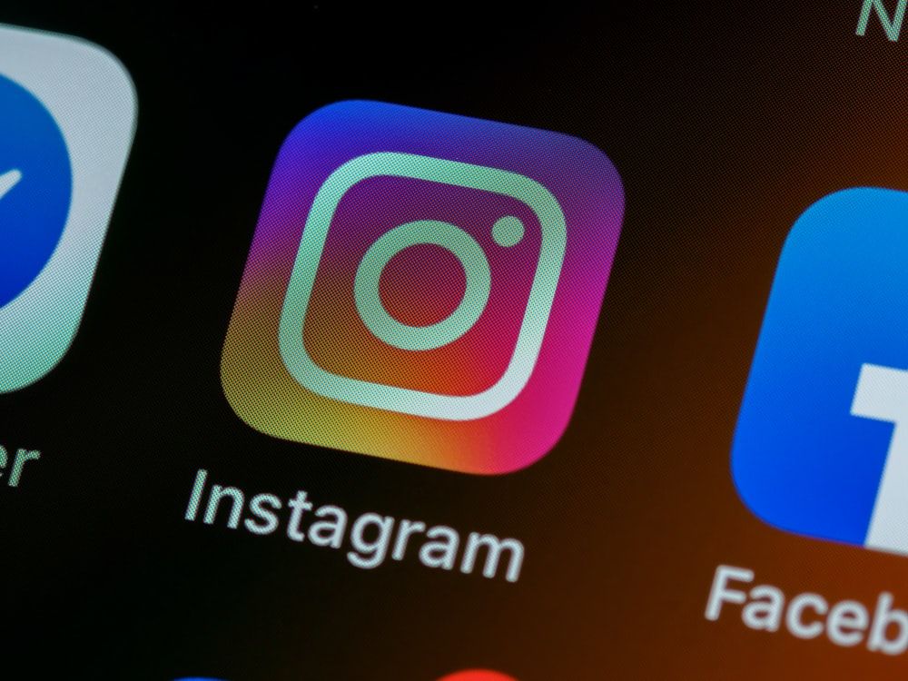 Facebook обвинили в шпионаже за пользователями Instagram. Фото: 360tv.ru.