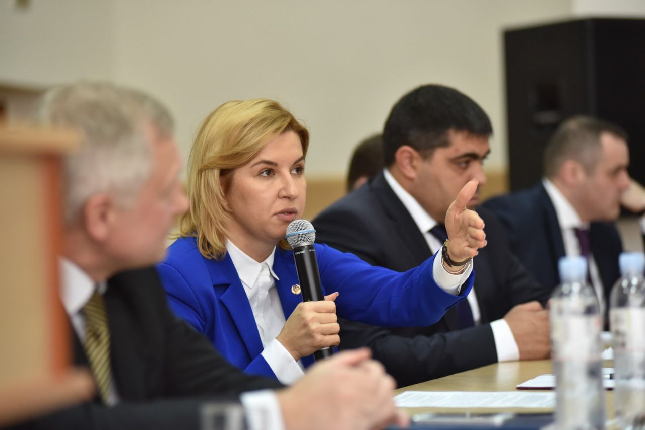Башкан Ирина Влах пригрозила Кишиневу судебным иском и референдумом. 