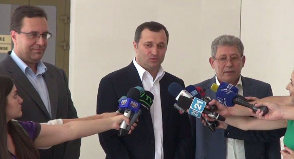 Лидеры ЛДПМ, ДПМ и ЛП продолжат дискуссии сегодня после 19.30.