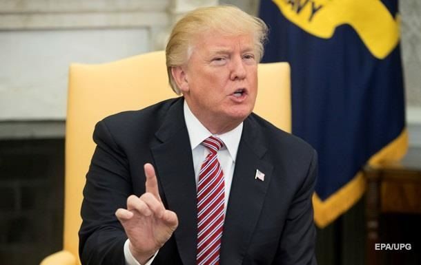 Трамп заявил, что дал бы себе 25-летнему совет не баллотироваться в президенты США. Фото: EPA
