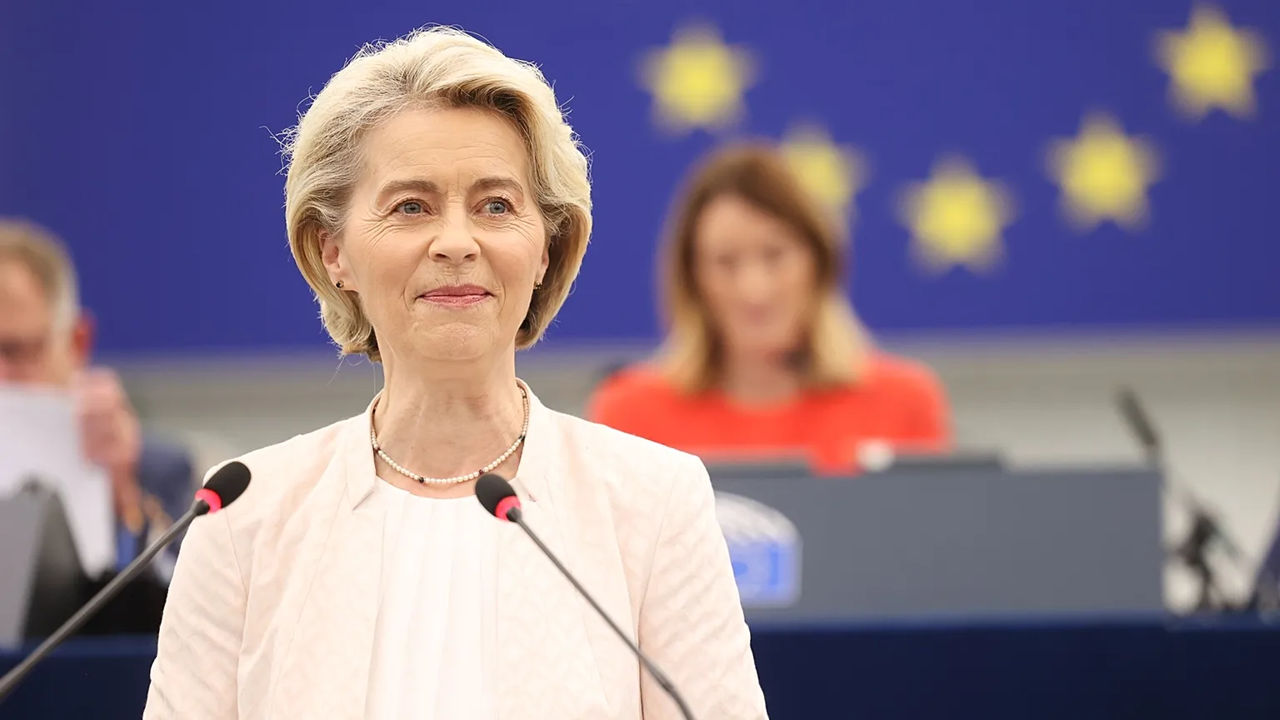 Европарламент вновь проголосует о доверии фон дер Ляйен.