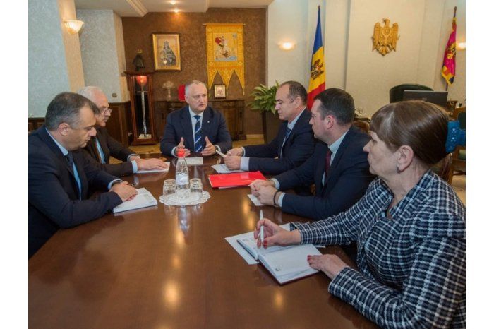 Додон обсудил проблемы приднестровских экономических агентов.