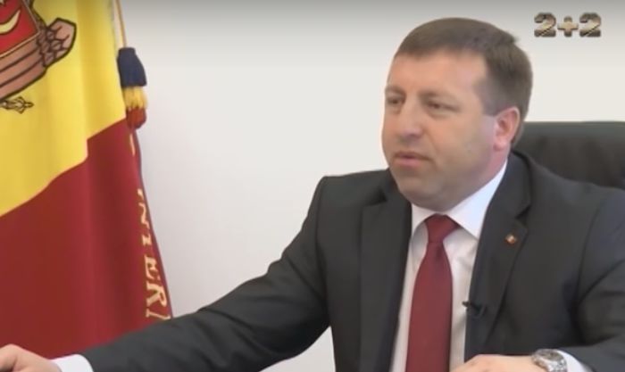 Олег Балан рассказал украинским телевизионщикам о положительном влиянии реформ в Молдове.