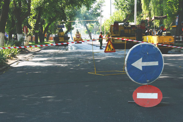 В этом году на содержание дорожно-мостового хозяйства в муниципальном бюджете предусмотрено 17,7 млн леев.