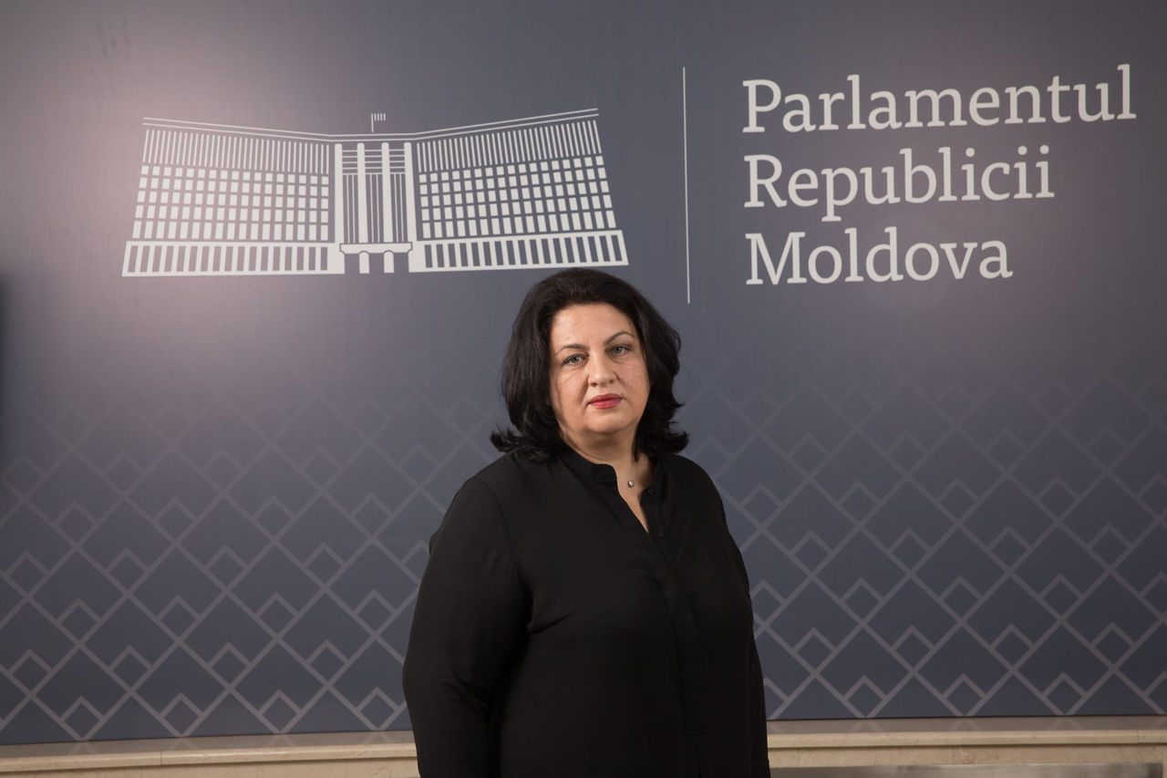 Депутат парламента Анна Раку