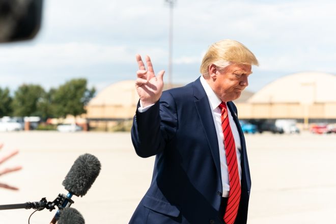 США сняли санкции с Турции, введенные из-за операции в Сирии.