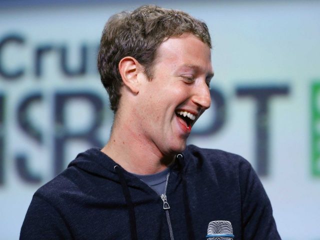 Прибыль Facebook выросла почти в 3 раза.