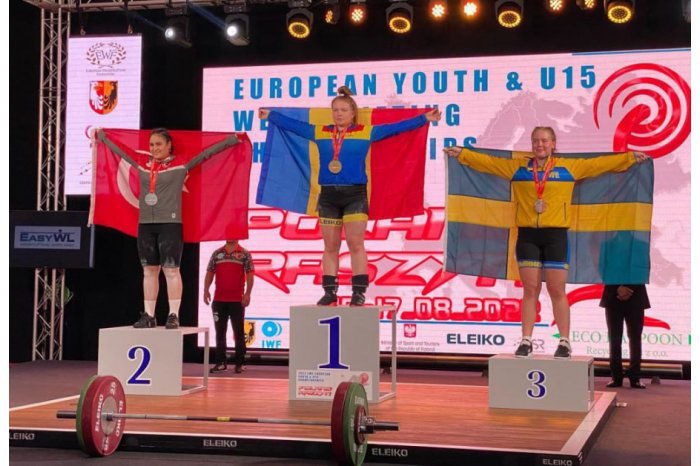 Молдова завоевала рекордное количество медалей на чемпионате Европы по тяжелой атлетике.