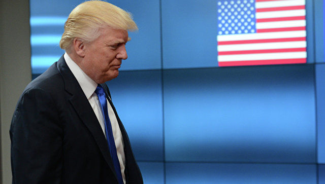 Трамп возобновил прием беженцев в США. Фото: ria.ru