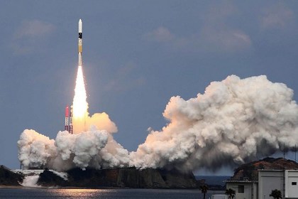 Запуск был произведен с космодрома на острове Танэгасима. Фото: JIJI PRESS / AFP