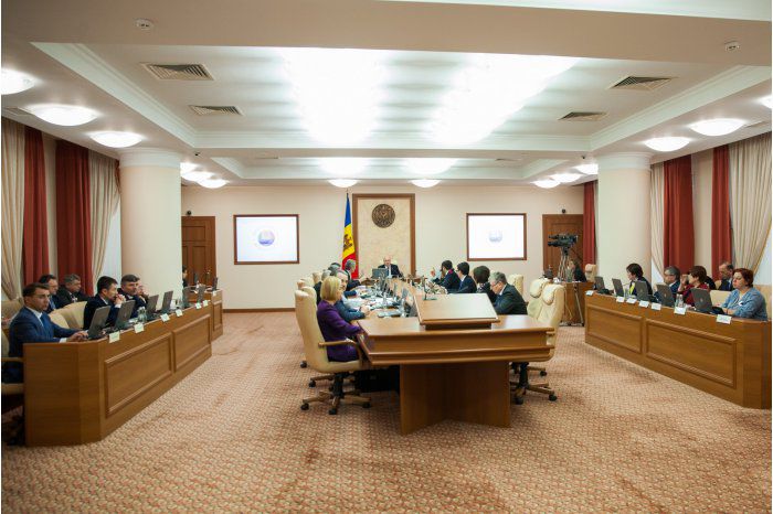 Правительство поддерживает меры по развитию гражданского общества.