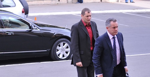 Половина зарубежных полетов вице-председателя Демократической партии, олигарха Владимира Плахотнюка приходится на Женеву.