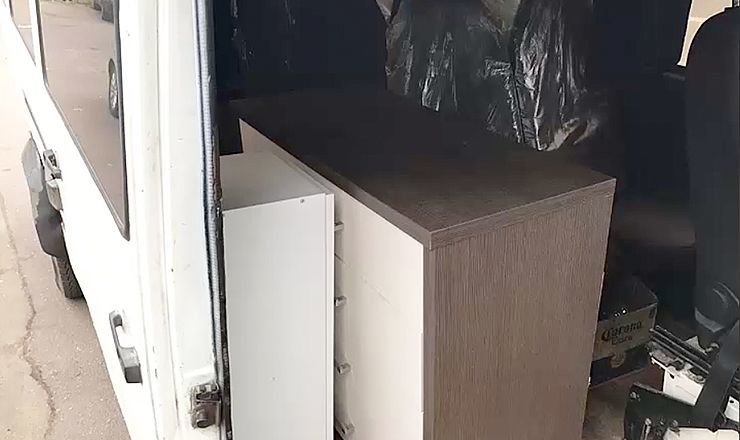 Полиция просит граждан не оставлять свои вещи без присмотра.