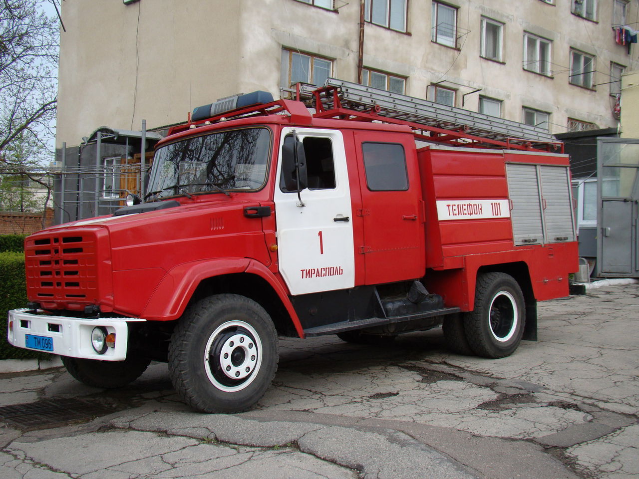 Огонь уничтожил личное имущество жильцов дома