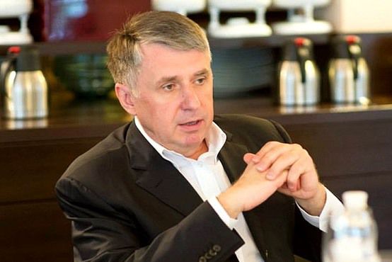 Стурза: "Я не стану прикрывать нынешнюю систему".